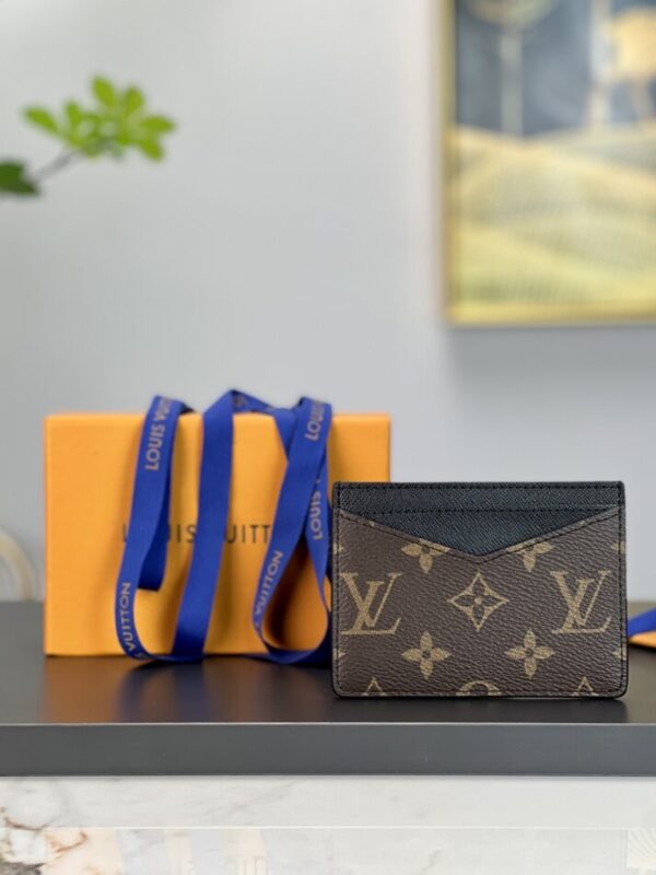 Replica Louis Vuitton Card Holder Brown - Best Fake Designer Bags