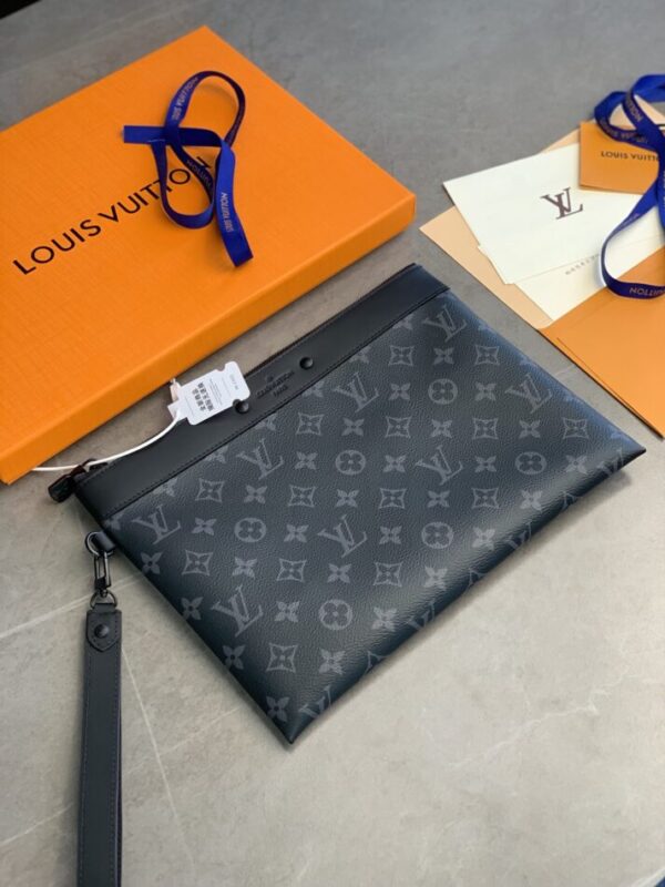 Replica Louis Vuitton To Go Pochette Black - Best Fake Designer Bags