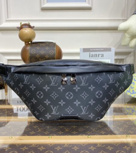 Replica Louis Vuitton Bumbag Discovery Black - Best Fake Designer Bags