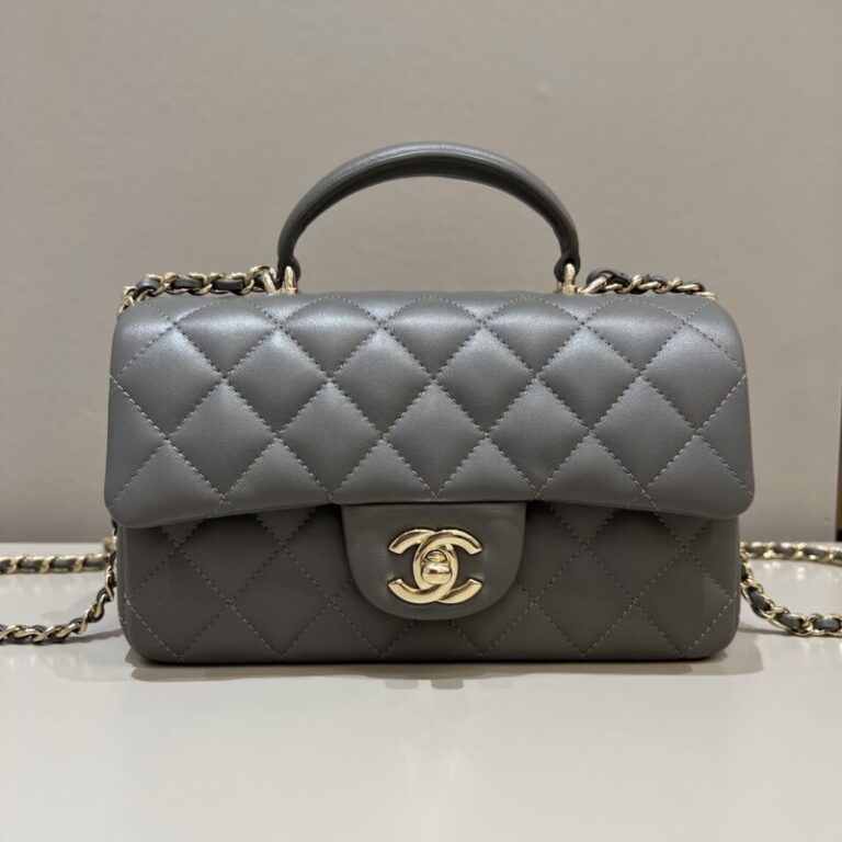 Replica CHANEL CF 20 cm With Handle Beige - Best Fake Designer Bags