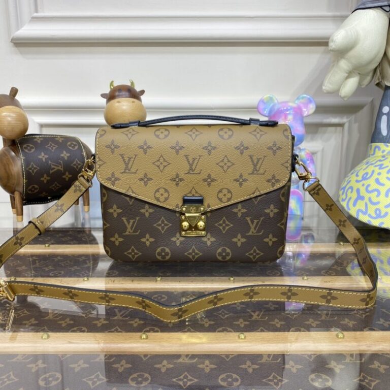 Replica Louis Vuitton Pochette Metis Brown Canvas - Best Fake Designer Bags