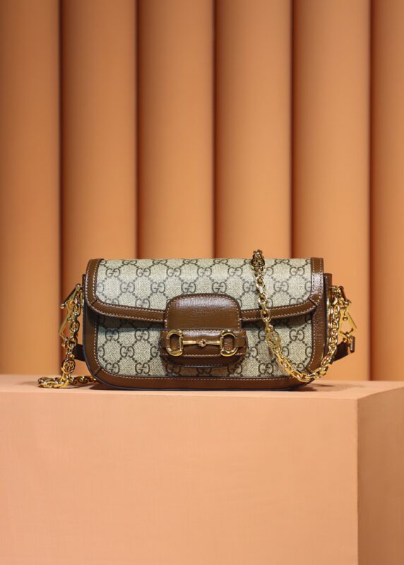 Replica Gucci  𝐇𝐨𝐫𝐬𝐞𝐛𝐢𝐭 𝟏𝟗𝟓𝟓 Baguette Bag - Best Fake Designer Bags