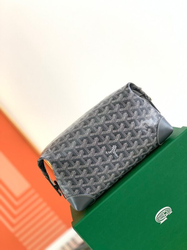 Replica Goyard Toiletry Bag Grey - Best Fake Designer Bags