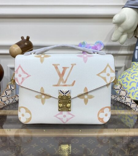 Replica Louis Vuitton Pochette Metis Apricot - Best Fake Designer Bags