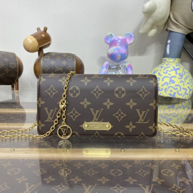 Replica Louis Vuitton Wallet On Chain Lily Brown - Best Fake Designer Bags