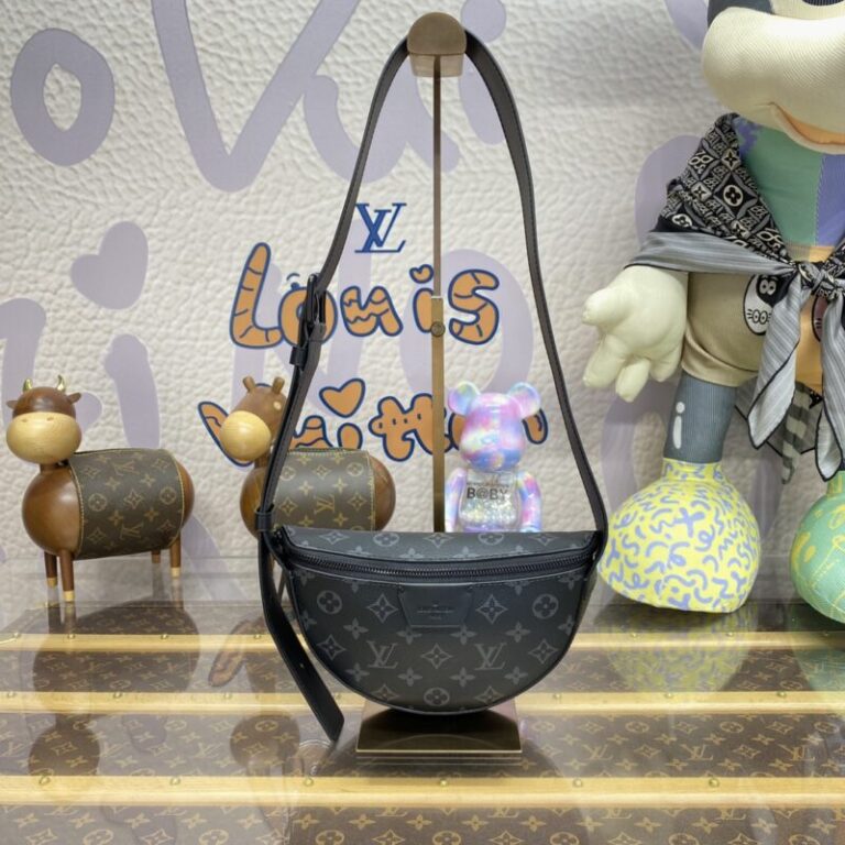 Replica Louis Vuitton Moon Crossbody Black - Best Fake Designer Bags