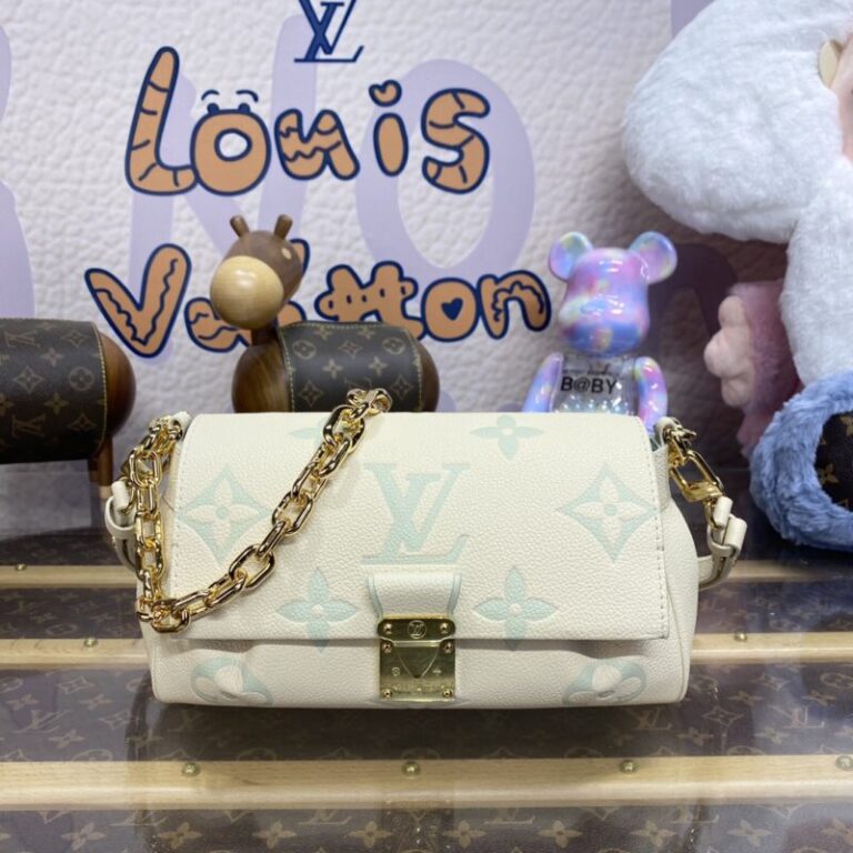 Replica Louis Vuitton Favorite White - Best Fake Designer Bags