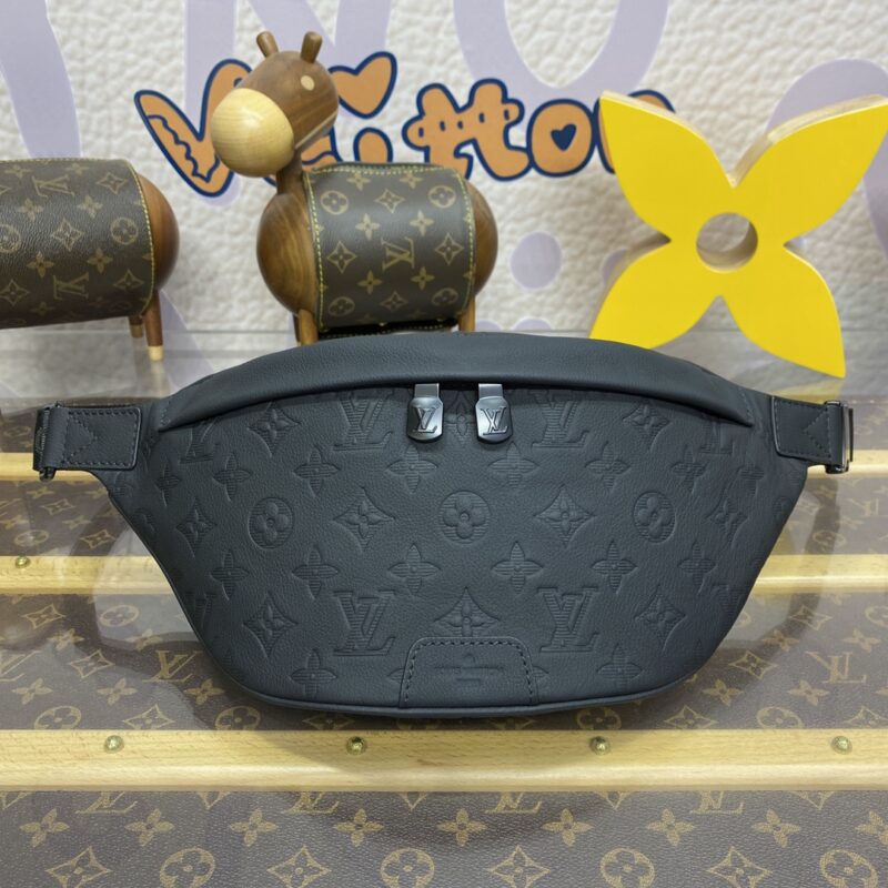 Replica Louis Vuitton Bumbag Discovery Black Canvas - Best Fake Designer Bags