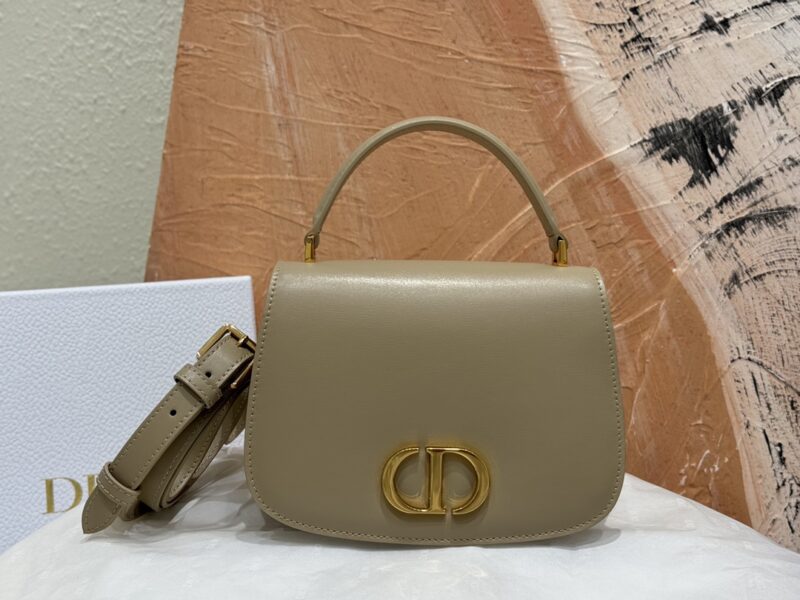 Replica Dior 30  Montaigne Avenue Top Handle Brown - Best Fake Designer Bags