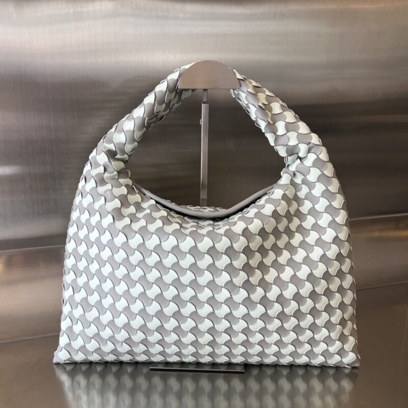 Replica Bottega Veneta Hop Wave - Best Fake Designer Bags