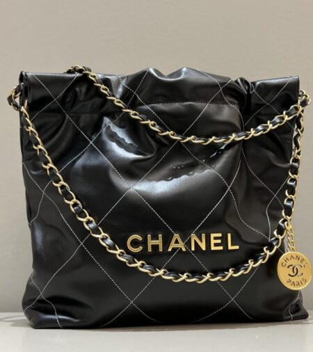 Replica CHANEL 22  Medium Handbag Black - Best Fake Designer Bags