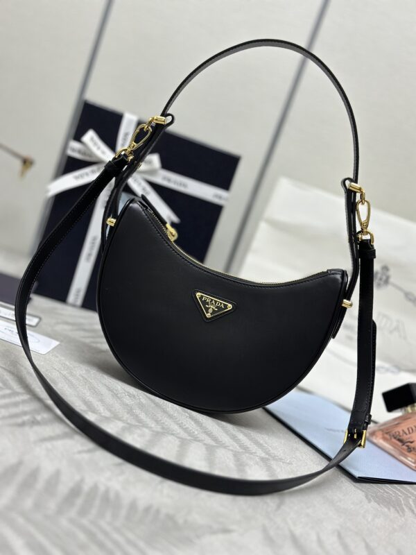 Replica Prada  Arque Black - Best Fake Designer Bags