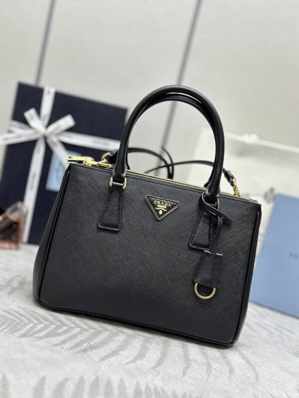 Replica Prada  Galleria Black - Best Fake Designer Bags