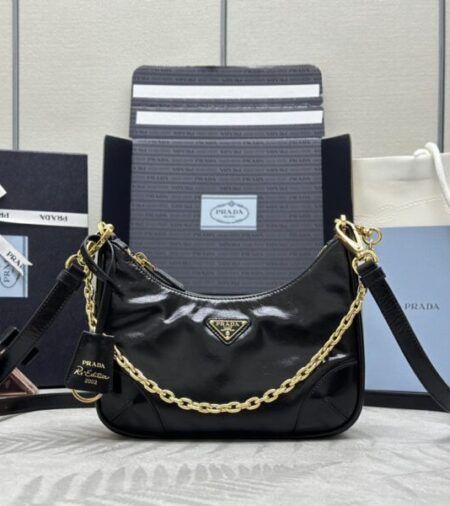 Replica Prada  Re-Edition 2002 - Best Fake Designer Bags