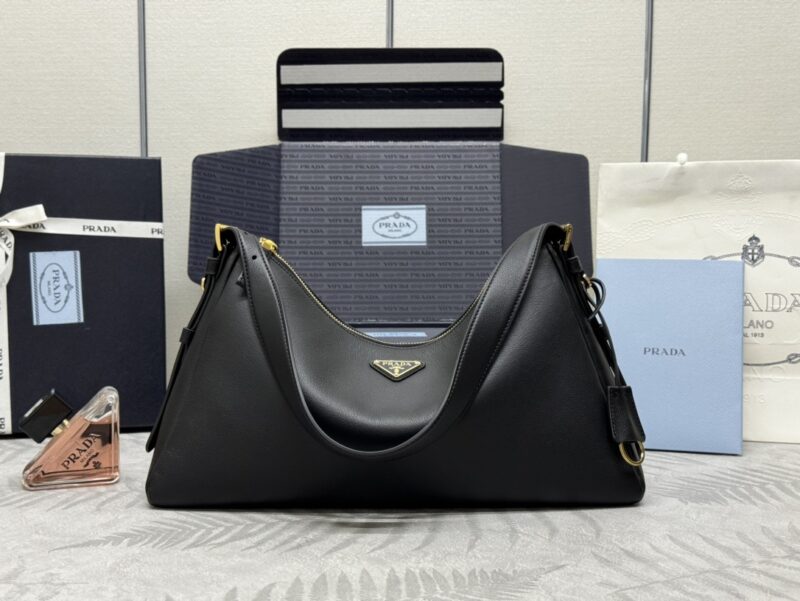 Replica Prada  Prada Aimée Large Black - Best Fake Designer Bags