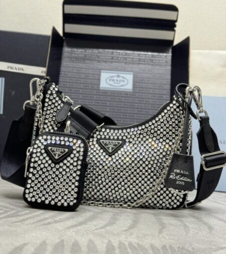 Replica Prada  Re-Edition  2005 Diamond White - Best Fake Designer Bags