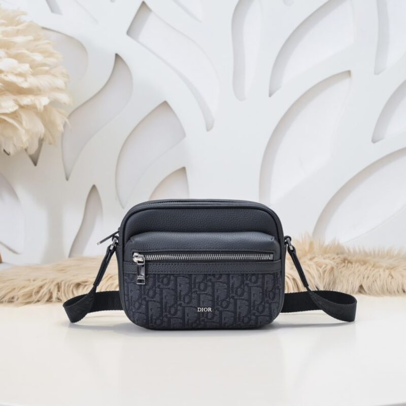 Replica Dior  Rider  Zipped Messenger Bag Black - Best Fake Designer Bags