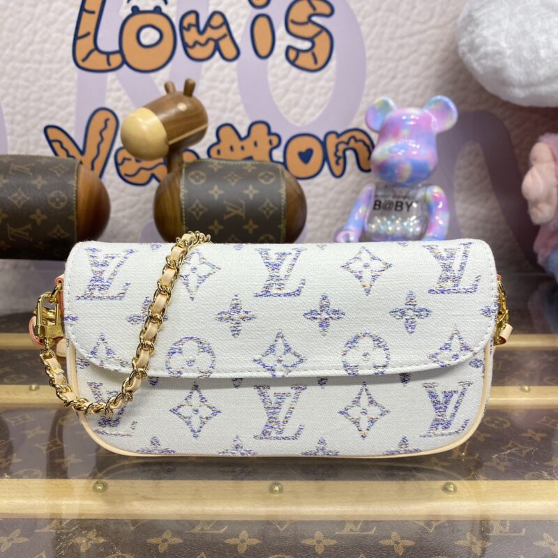 Replica Louis Vuitton Wallet on Chain Ivy White - Best Fake Designer Bags