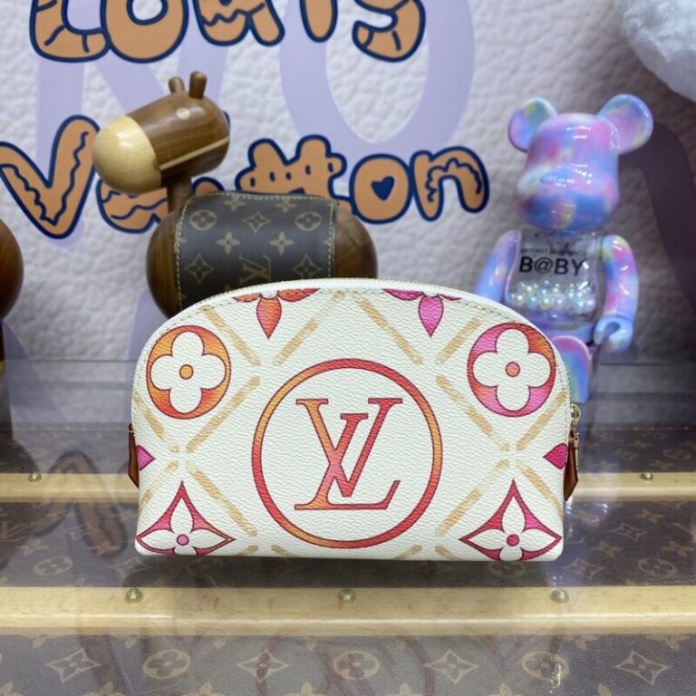 Replica Louis Vuitton Pochette Cosmétique Orange - Best Fake Designer Bags