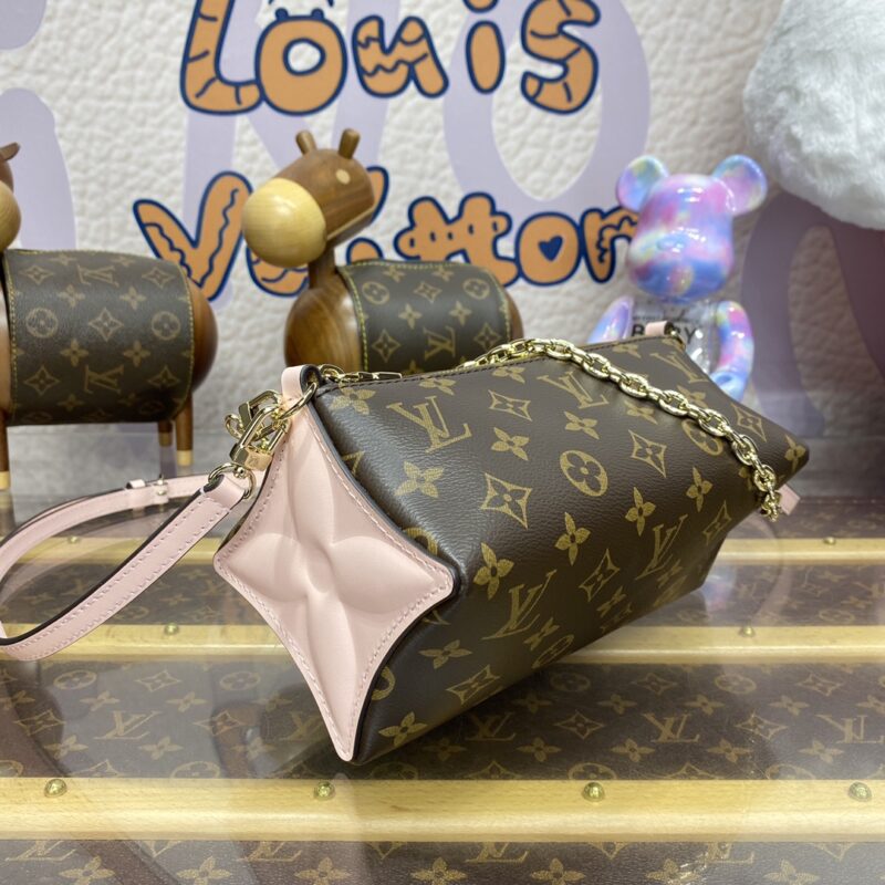 Replica Louis Vuitton Bloom Pouch - Best Fake Designer Bags