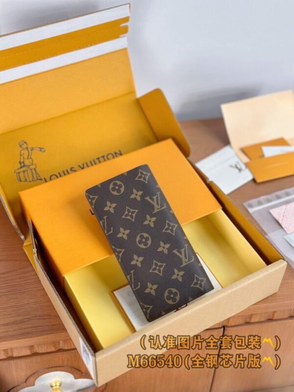 Replica Louis Vuitton Brazza Wallet Brown - Best Fake Designer Bags