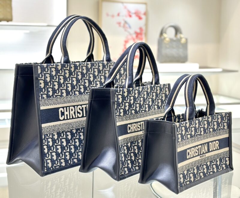 Replica Dior Tote Book CD Canvas&Leather - Best Fake Designer Bags