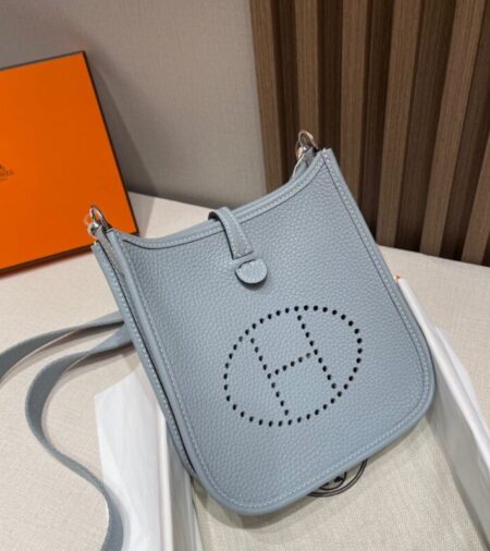 Replica Hermes  Evelyne II TPM Linen BLue - Best Fake Designer Bags