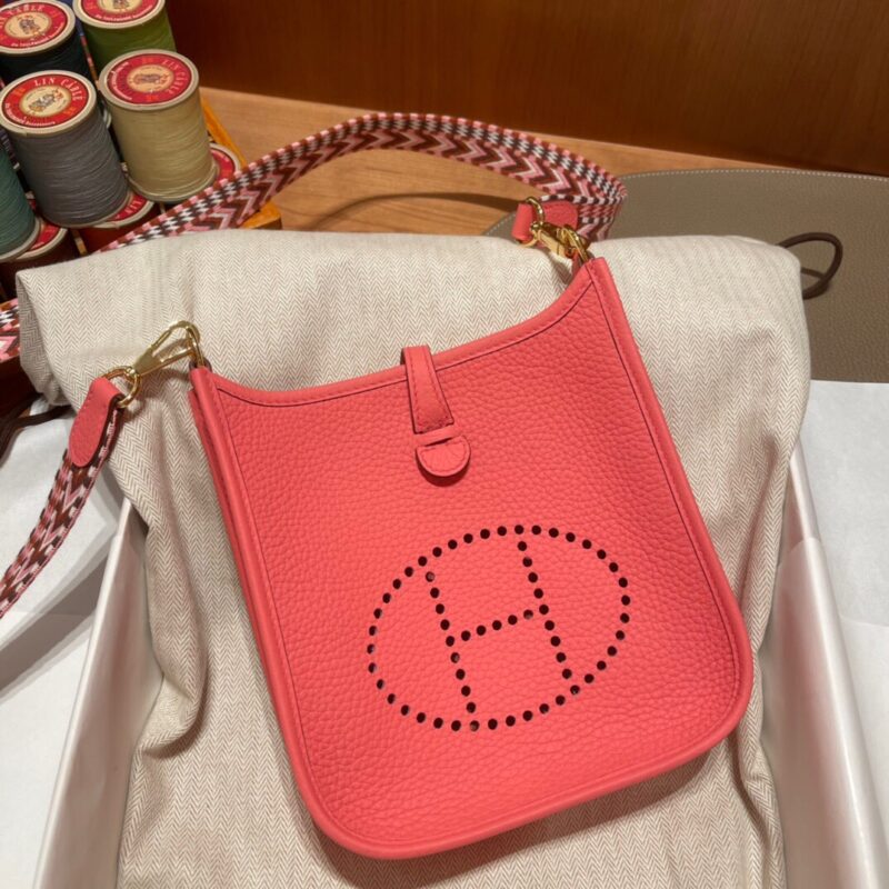 Replica Hermes  Evelyne II TPM Red - Best Fake Designer Bags